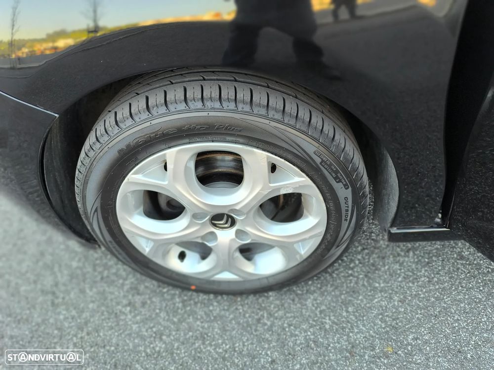 Citroën C3 1.2 PureTech Shine - 12