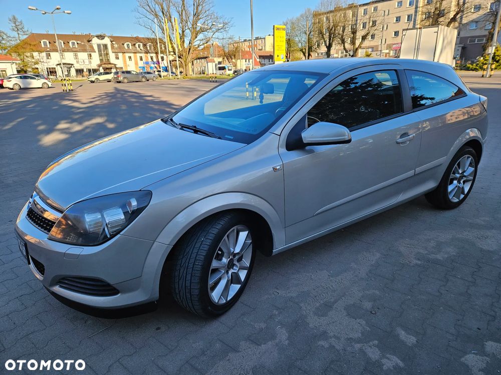 Opel Astra 1.7 CDTI Sport - 1