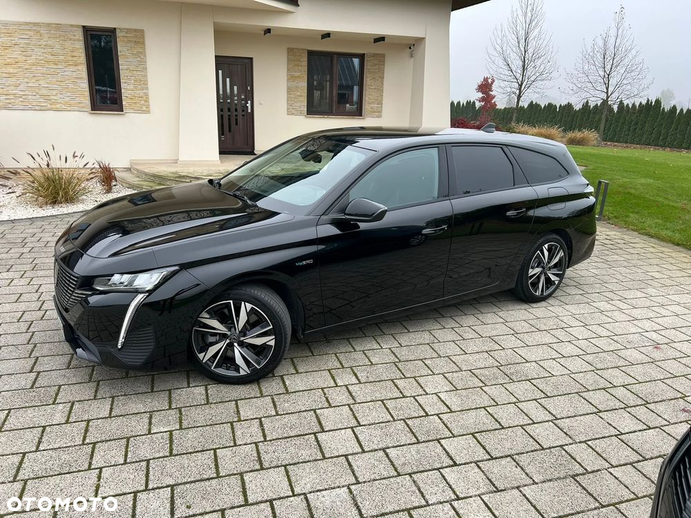 Peugeot 308 - 4