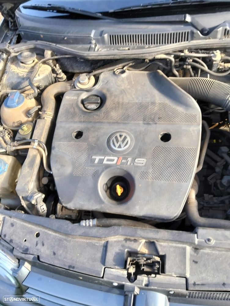 VW Golf 1.9 TDi Highline - 13