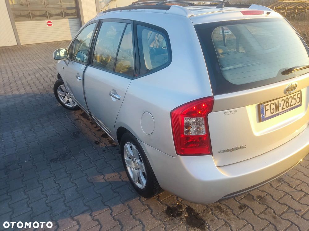 Kia Carens 2.0 CRDi EXpedition - 4