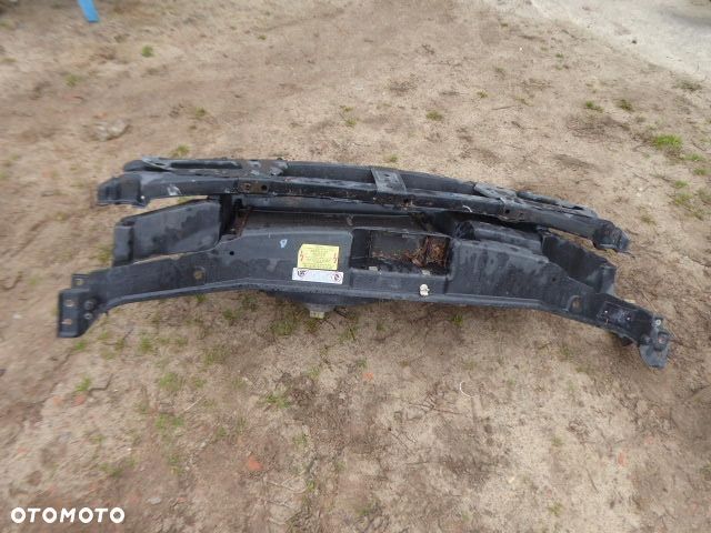 GOLF III 92-97 PAS PRZEDNI WZMOCNIENIE CZOŁOWE CHŁODNICE BELKA WIATRAK  1.6 - 6