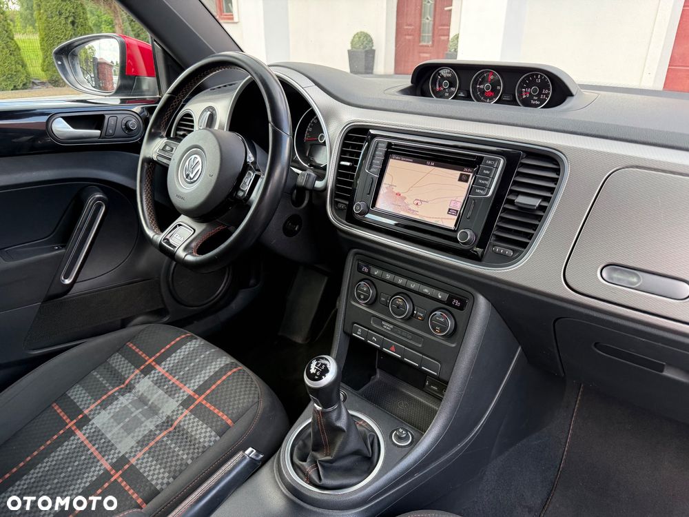 Volkswagen Beetle 1.4 TSI BMT Design - 25