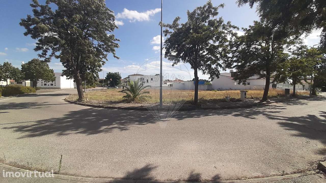 Terreno  para venda - Grande imagem: 2/3