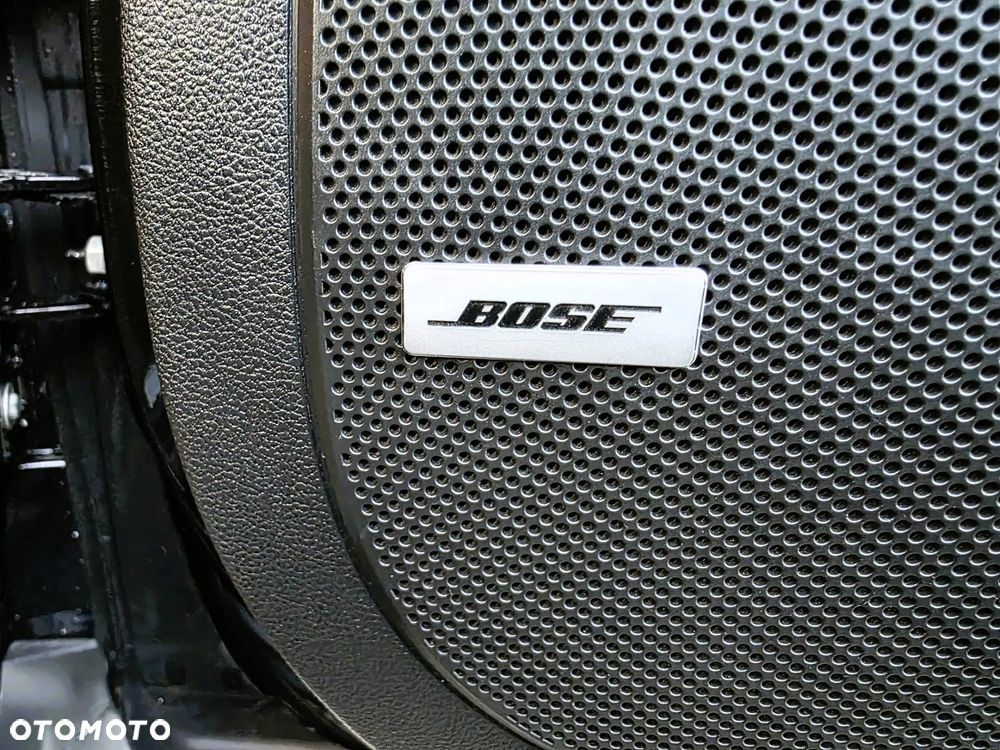 Renault Scenic BLUE dCi 120 EDC BOSE EDITION - 29