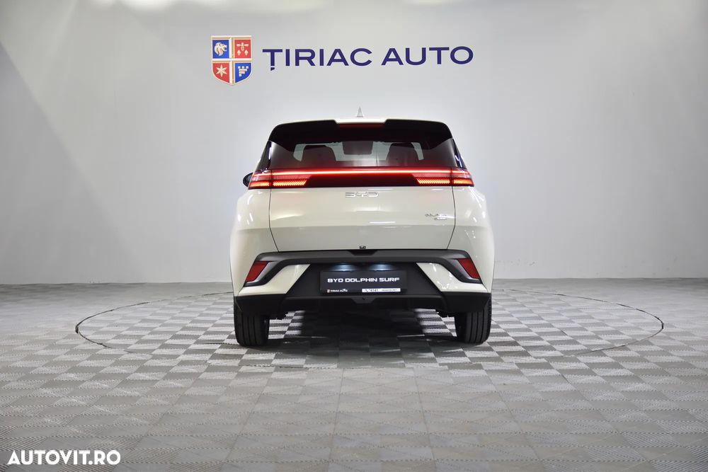 Byd Dolphin 43.2 kWh Comfort - 4