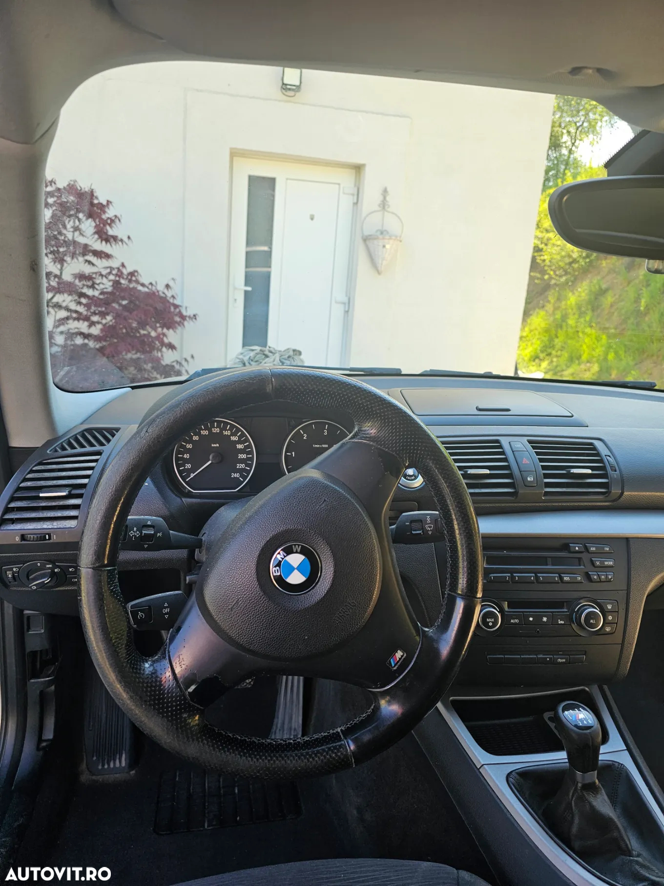 BMW Seria 1 116d Sport Line - 2