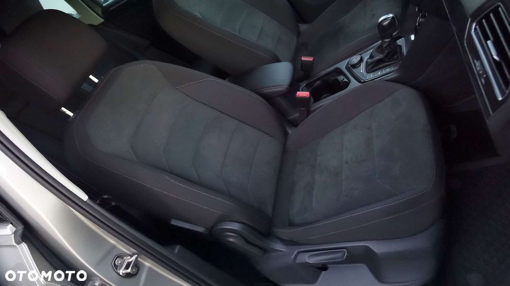 Volkswagen Tiguan - 33