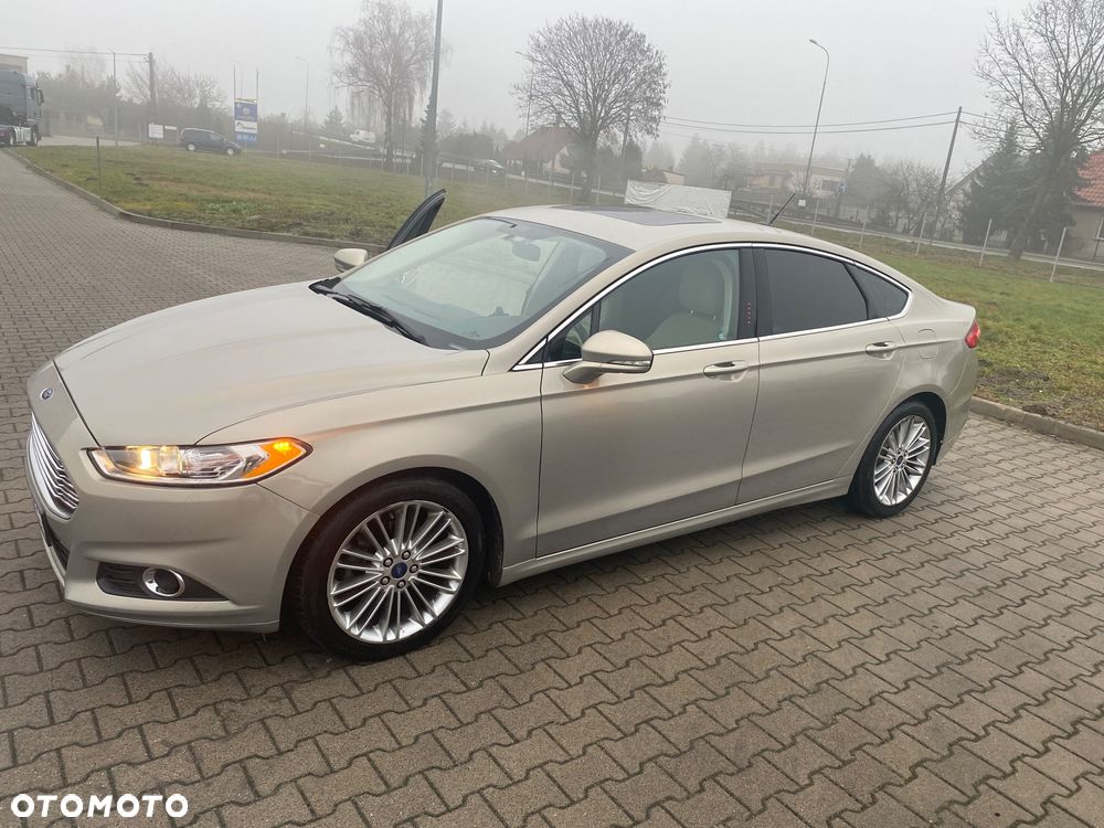 Ford Fusion - 6