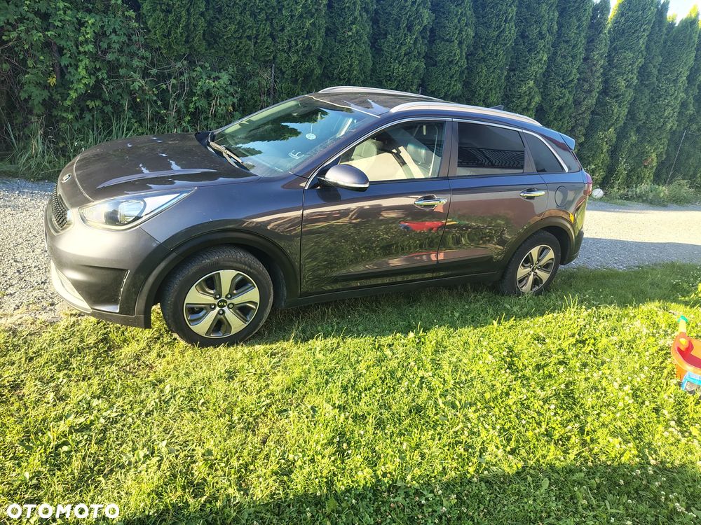 Kia Niro 1.6 GDI HEV 2WD OPF Spirit - 6