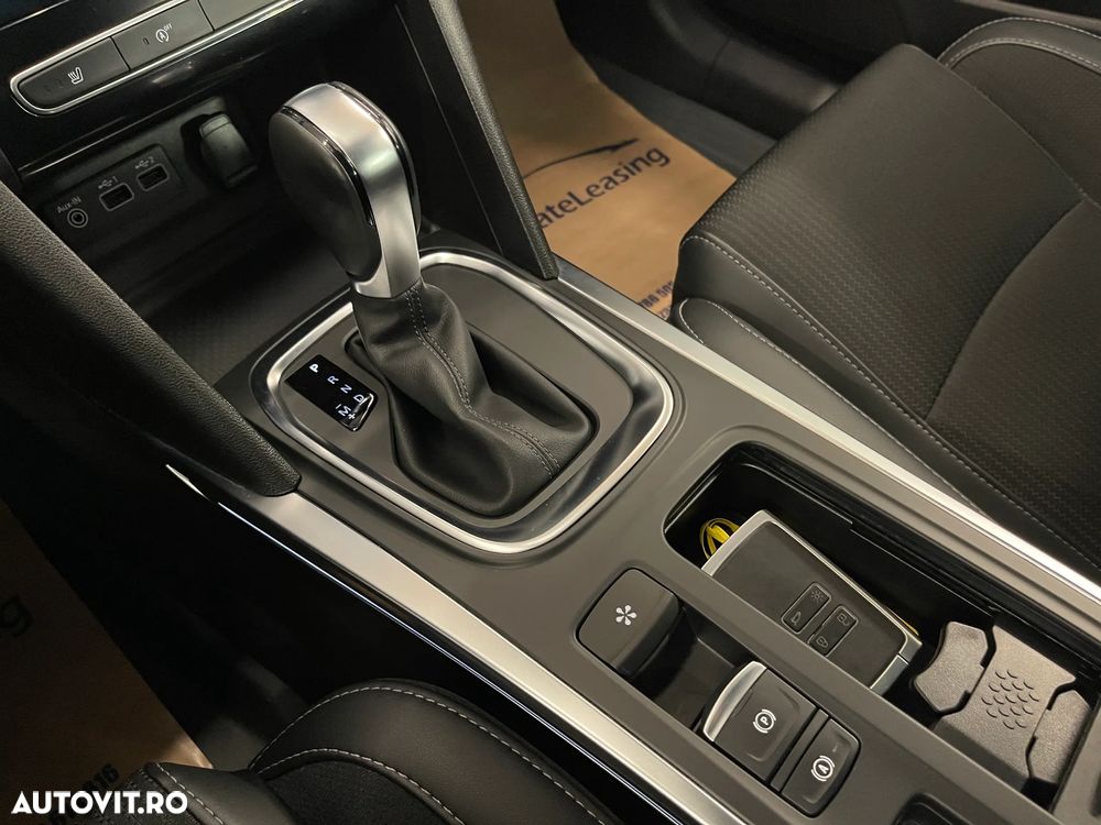 Renault Megane Estate Blue dCI EDC Intens - 25