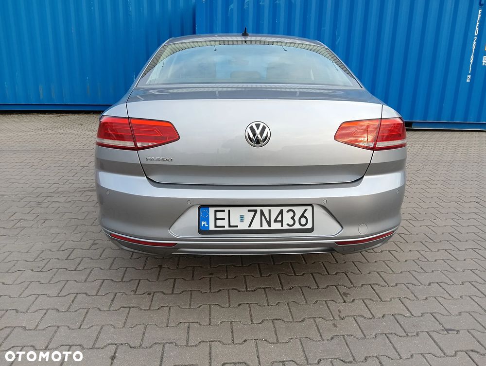 Volkswagen Passat 1.5 TSI EVO Business - 8