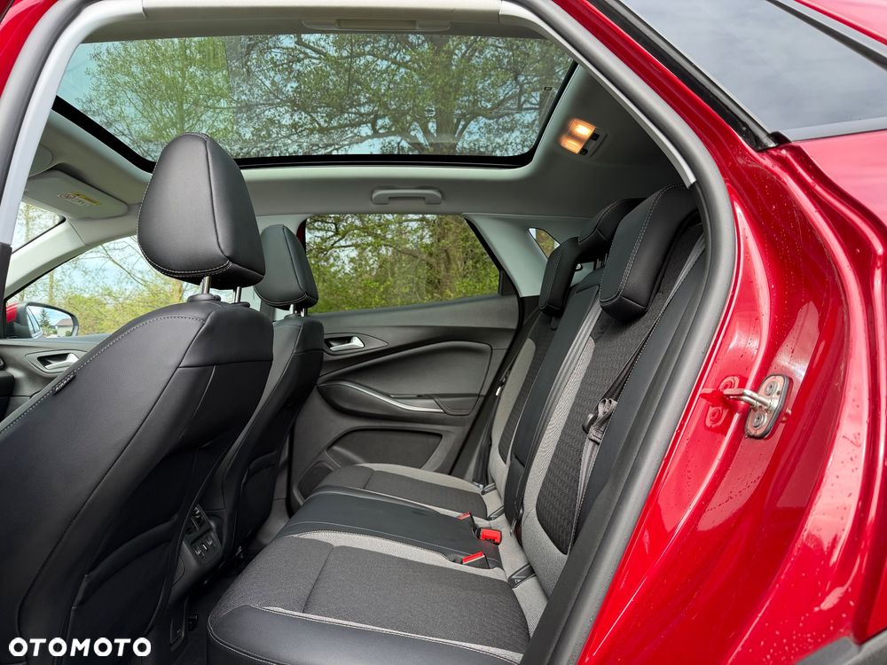 Opel Grandland X 1.2 Start/Stop Automatik Business INNOVATION - 22