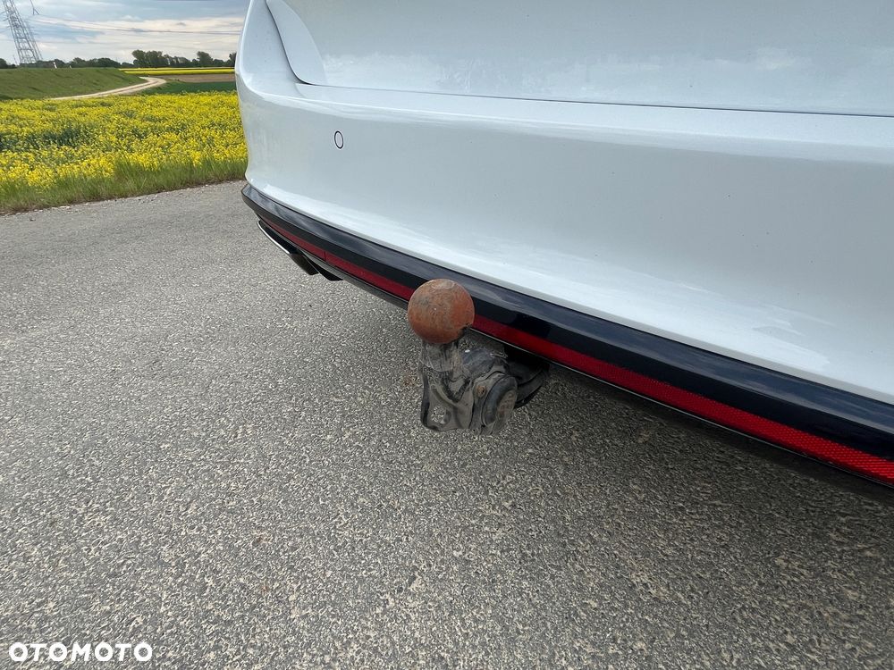 Skoda Octavia 2.0 TDI RS DSG - 11