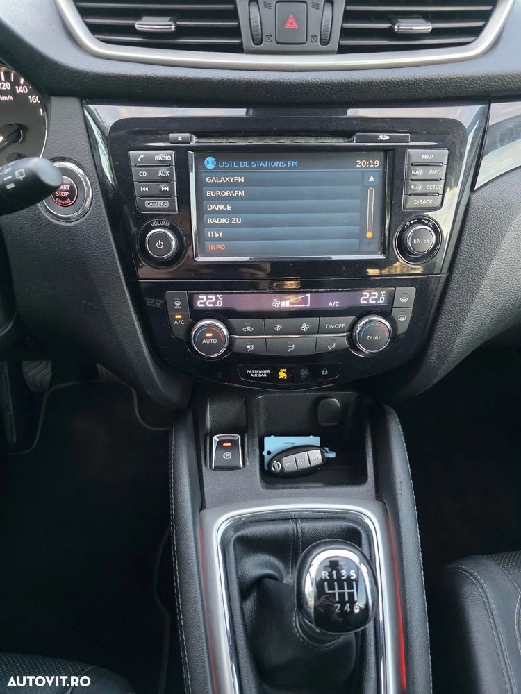 Nissan Qashqai 1.5 DCI TEKNA - 21