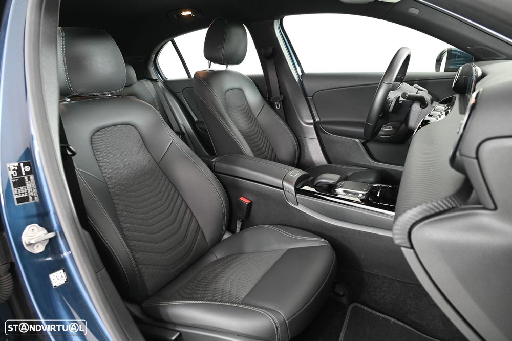 Mercedes-Benz A 250 e Style Plus - 4