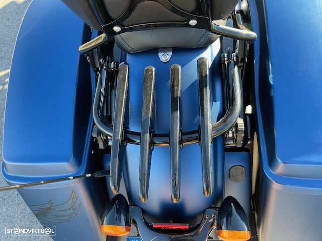 Harley-Davidson FLHXS Street Glide spécial anniversary 115th - 10