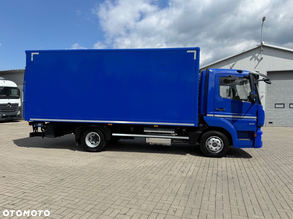 Mercedes-Benz ATEGO 816 KONTENER IZOTERMA  5.30m+ WINDA - 38