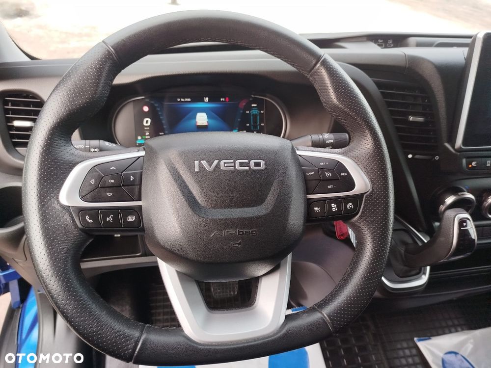 Iveco 35S18 - 11