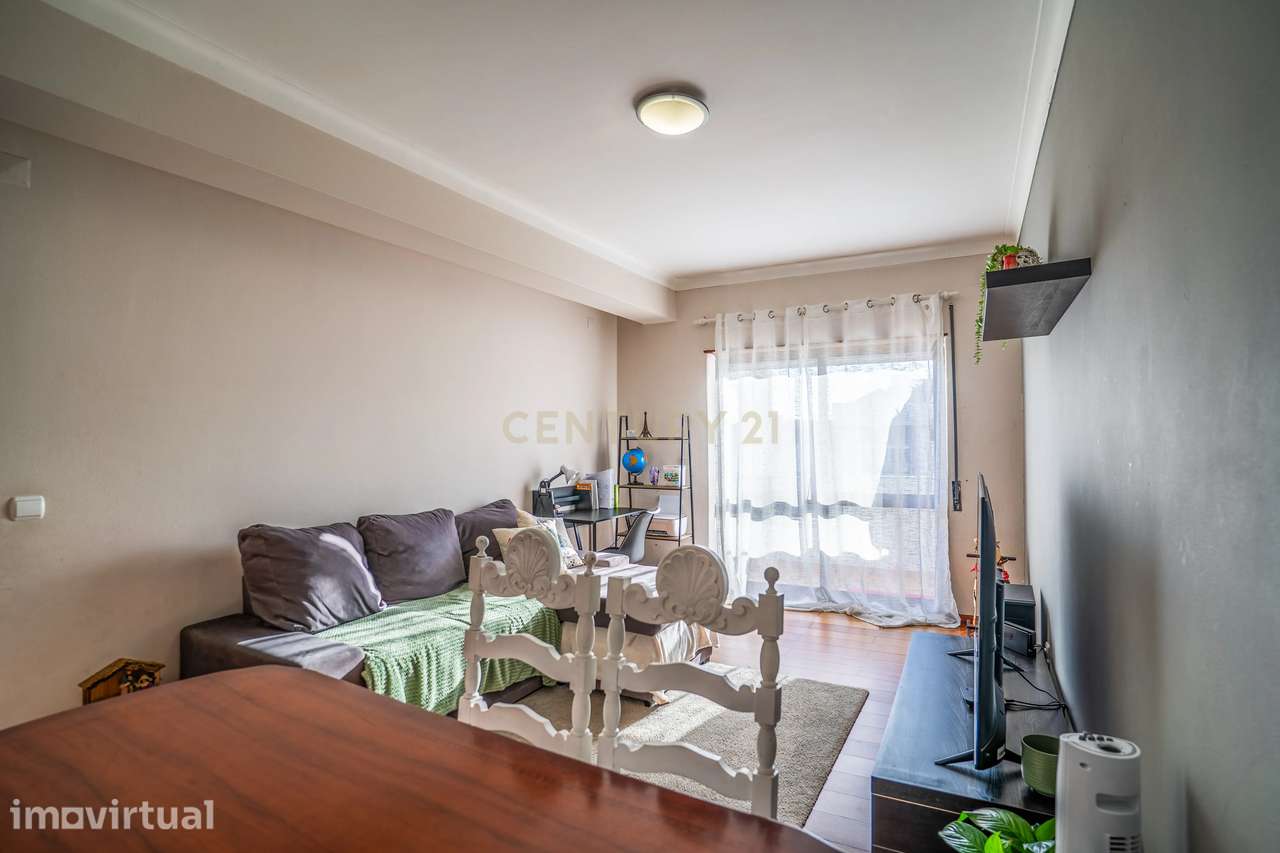 Apartamento T2 em Caldas, junto ao Parque D. Carlos e Centro Comercial - Grande imagem: 3/18