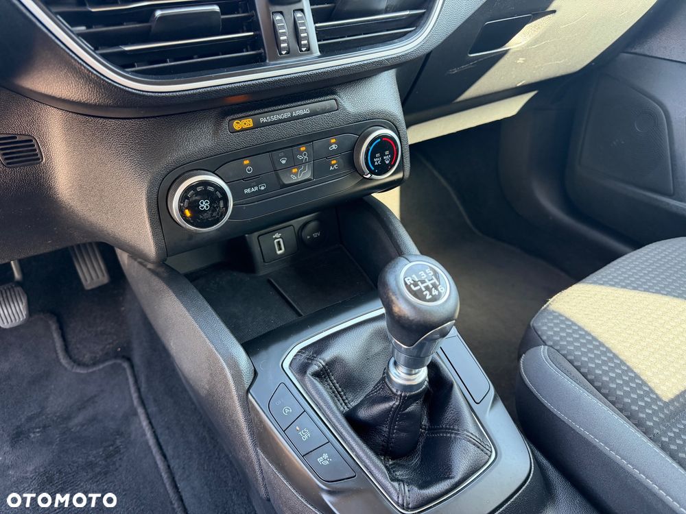 Ford Focus 1.5 EcoBlue Trend Edition - 24