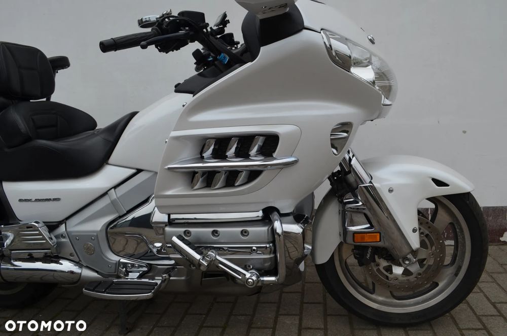 Honda GL - 7