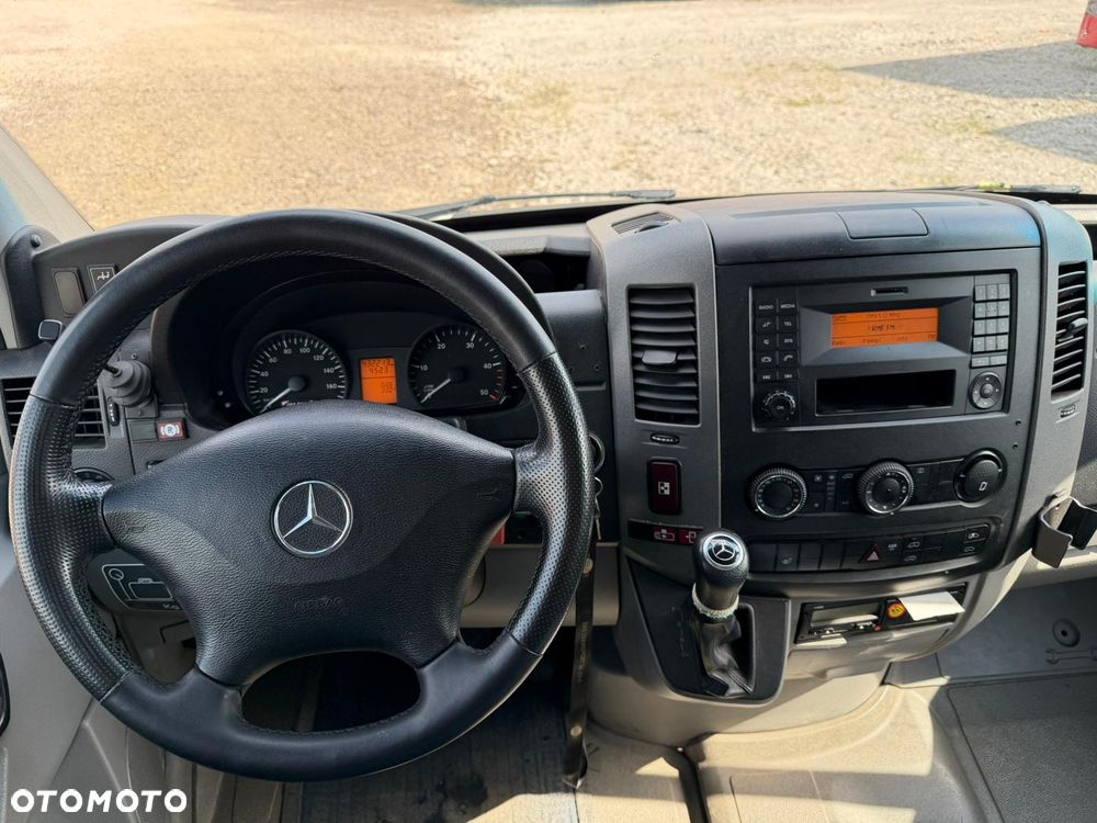 Mercedes-Benz Sprinter 516 - 8