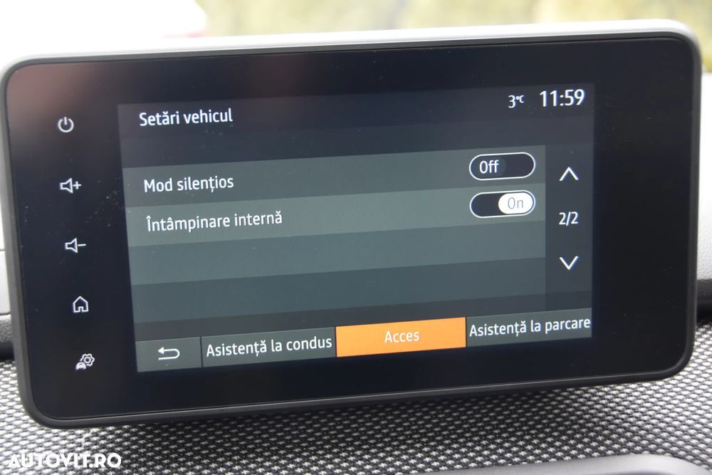 Dacia Logan TCe 90 CVT Prestige - 33