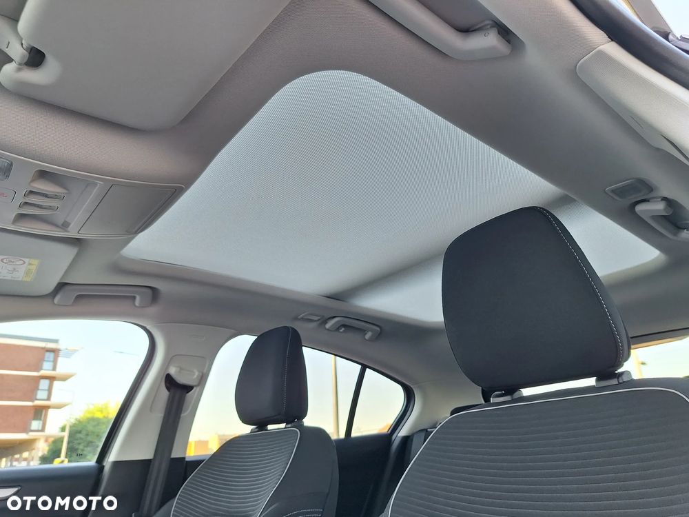 Ford Focus 1.5 EcoBlue STart-Stopp-System TITANIUM X - 22