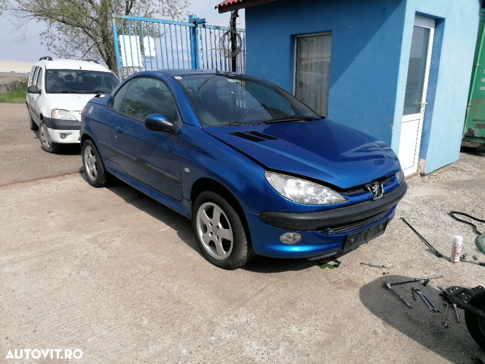 Dezmembrez piese Peugeot 206 CC - 2