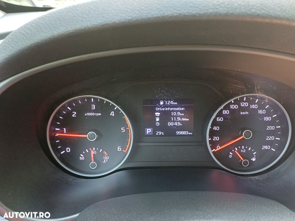Kia Sportage 1.6 DSL 7DCT HP 4x2 Style - 11