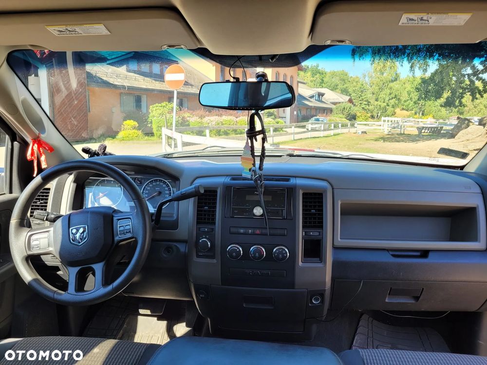 Dodge RAM 5.7 4x4 - 8