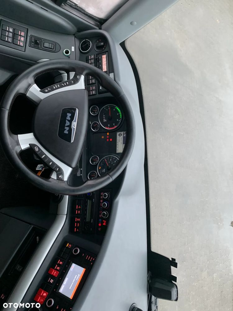 Neoplan Starliner - 5