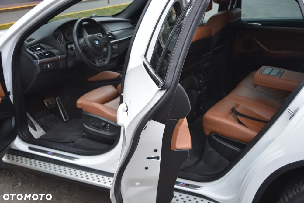 BMW X6 - 22
