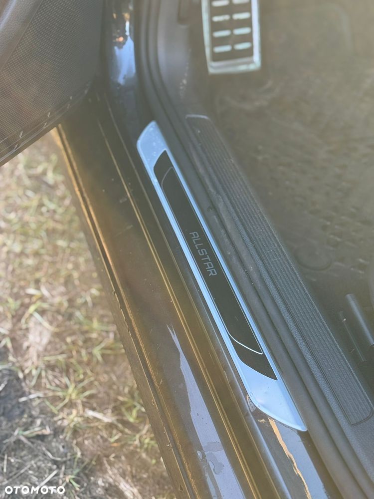 Volkswagen Golf 1.6 TDI BlueMotion Technology DSG Allstar - 10