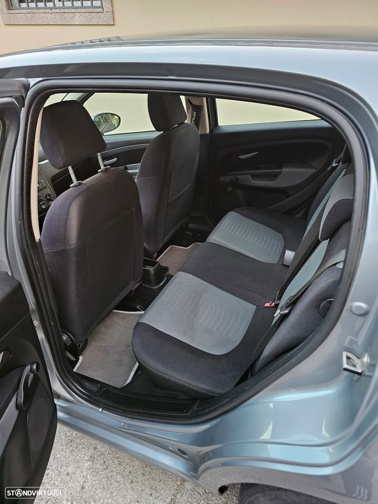 Fiat Grande Punto 1.2 Active - 10