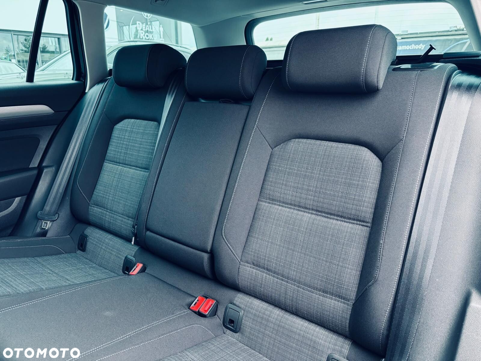 Volkswagen Passat 2.0 TDI EVO Business DSG - 14