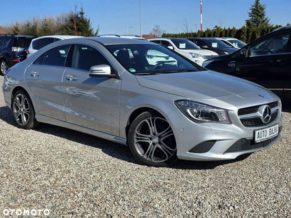 Mercedes-Benz CLA 180 - 1