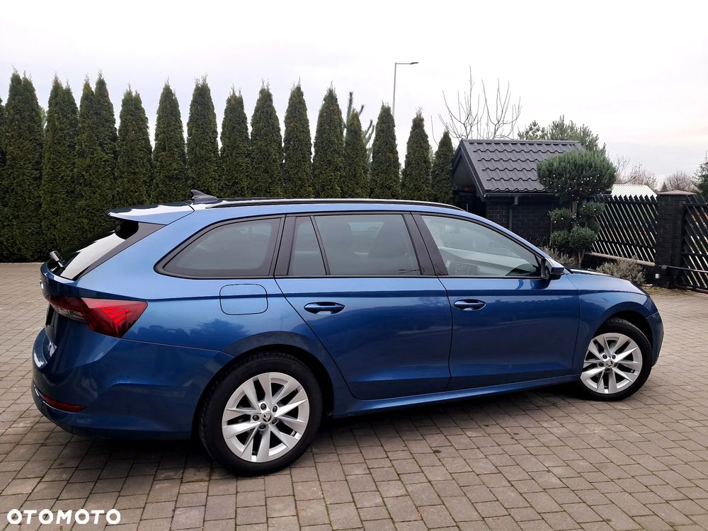 Skoda Octavia 2.0 TDI SCR Ambition DSG - 4
