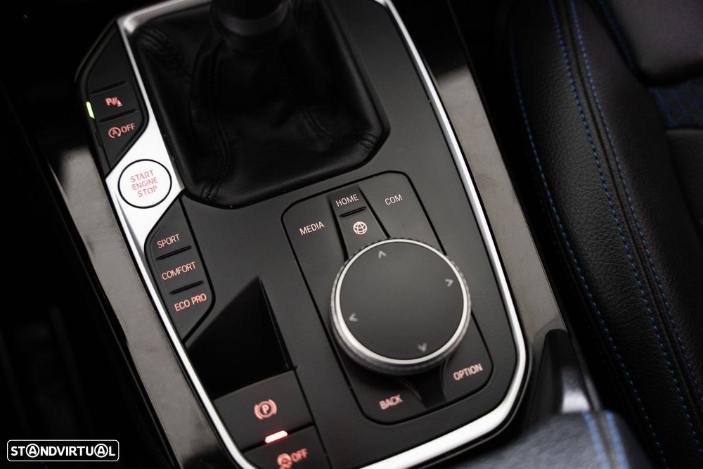 BMW 116 d Corporate Edition M — fotografia 22