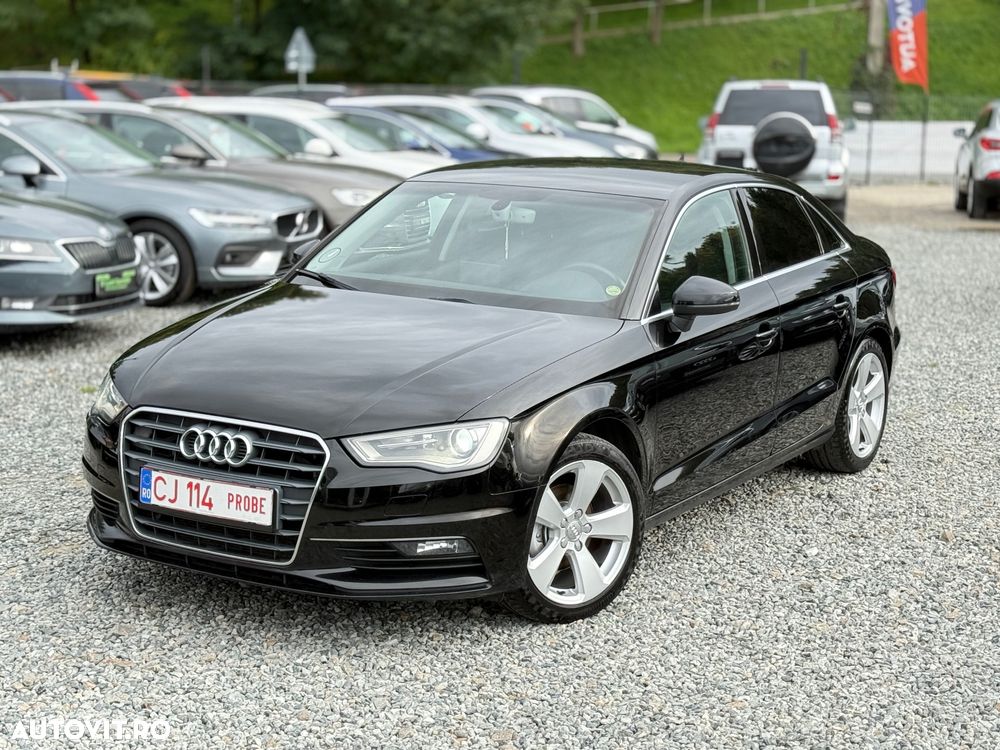 Audi A3 2.0 35 TDI S tronic Sport - 23