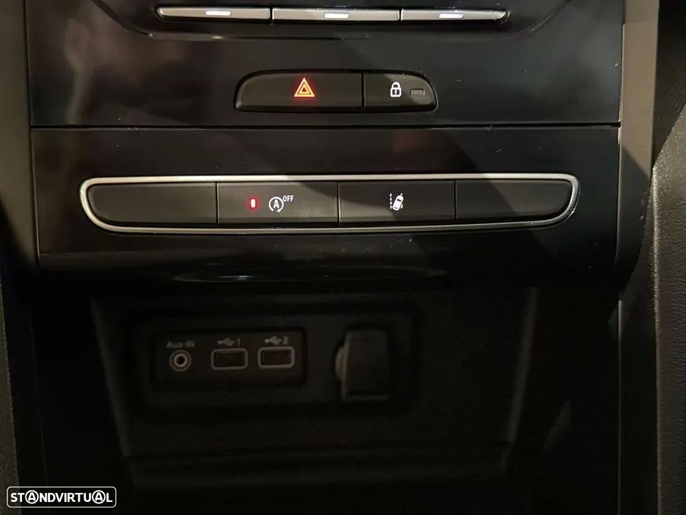 Renault Mégane 1.5 Blue dCi Limited EDC - 18