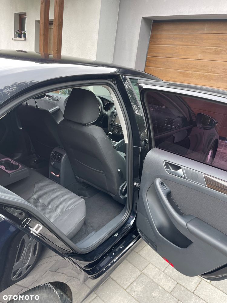 Volkswagen Jetta 2.0 TDI DPF BMT Comfortline - 6