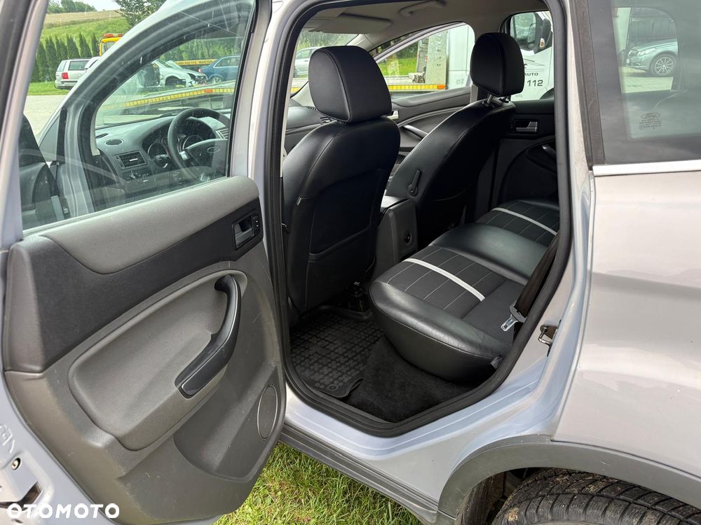 Ford Kuga 2.0 TDCi 4WD Titanium - 9