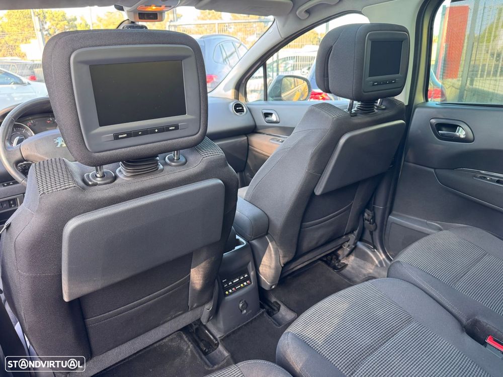Peugeot 5008 1.6 HDi Executive CMP6 - 9