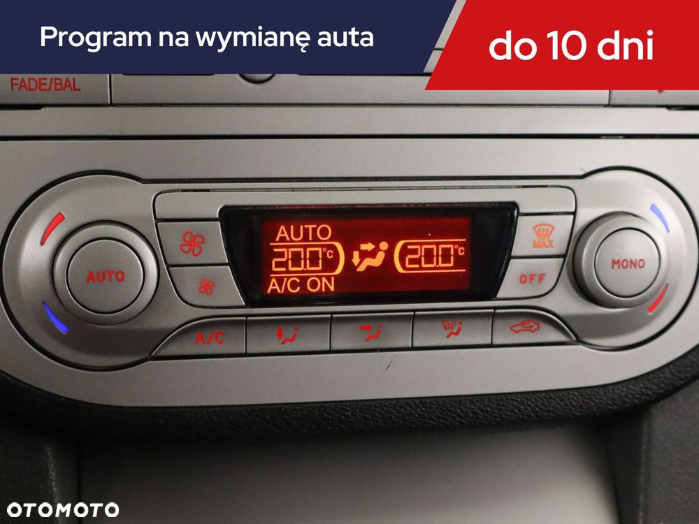 Ford Kuga - 18