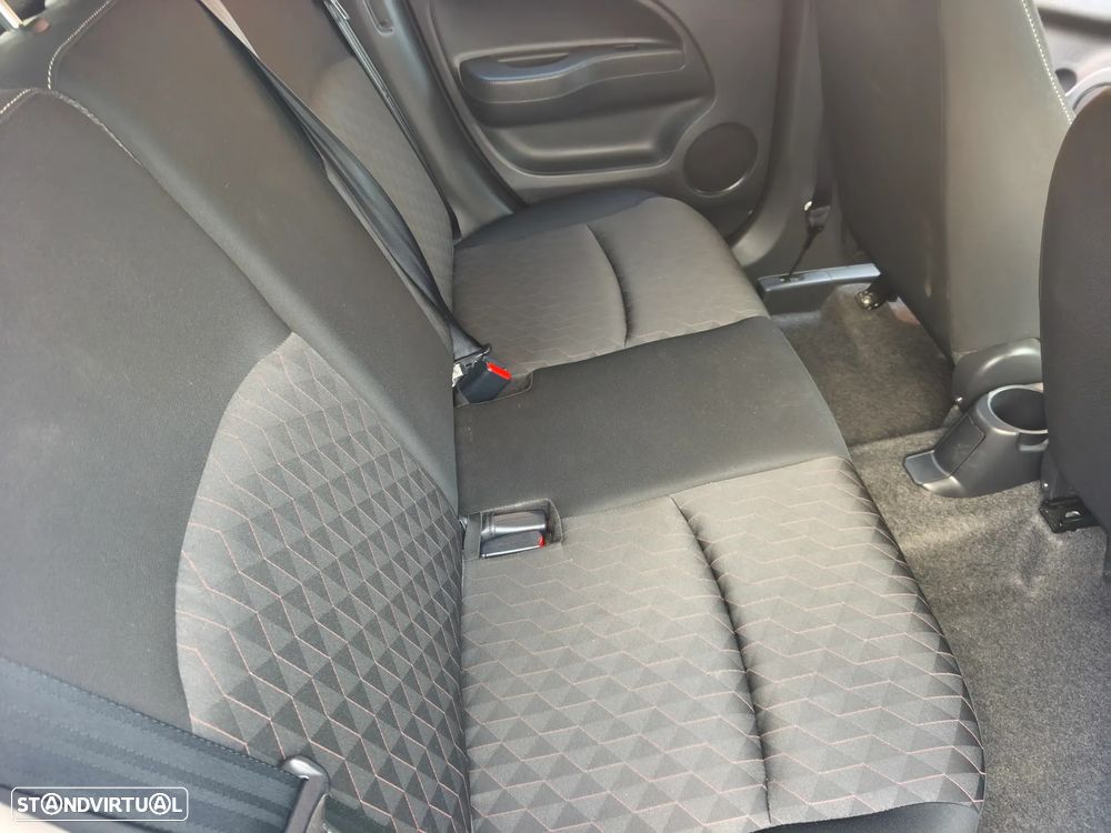 Mitsubishi Space Star 1.2 Intense Connect Edition - 17