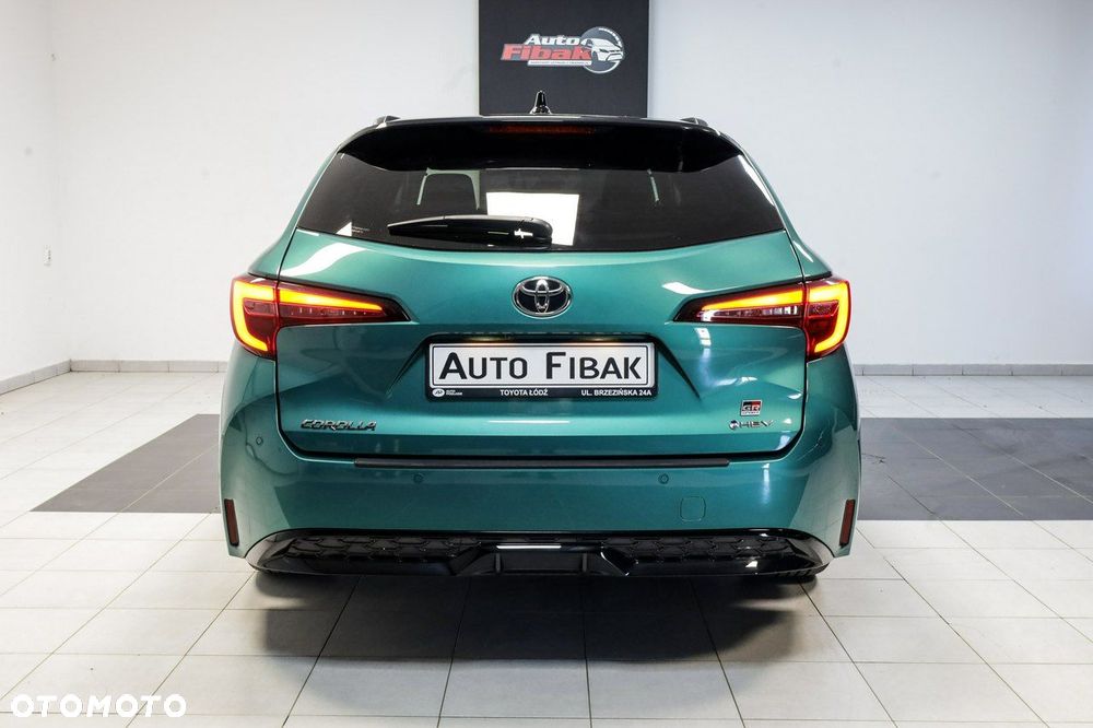 Toyota Corolla - 10