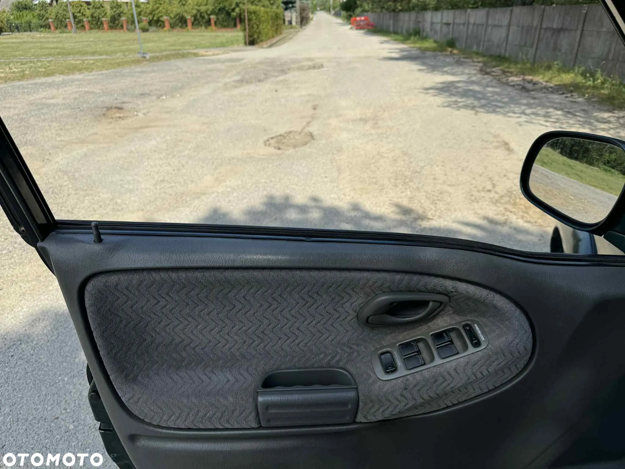 Suzuki Grand Vitara 2.0 TDi - 17