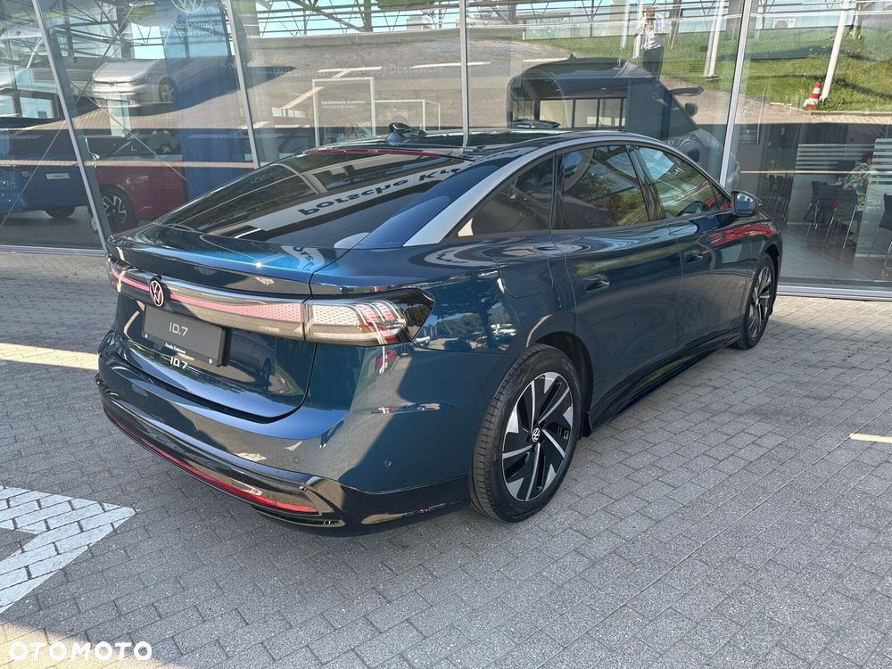 Volkswagen ID.7 77kWh Pro Plus - 9